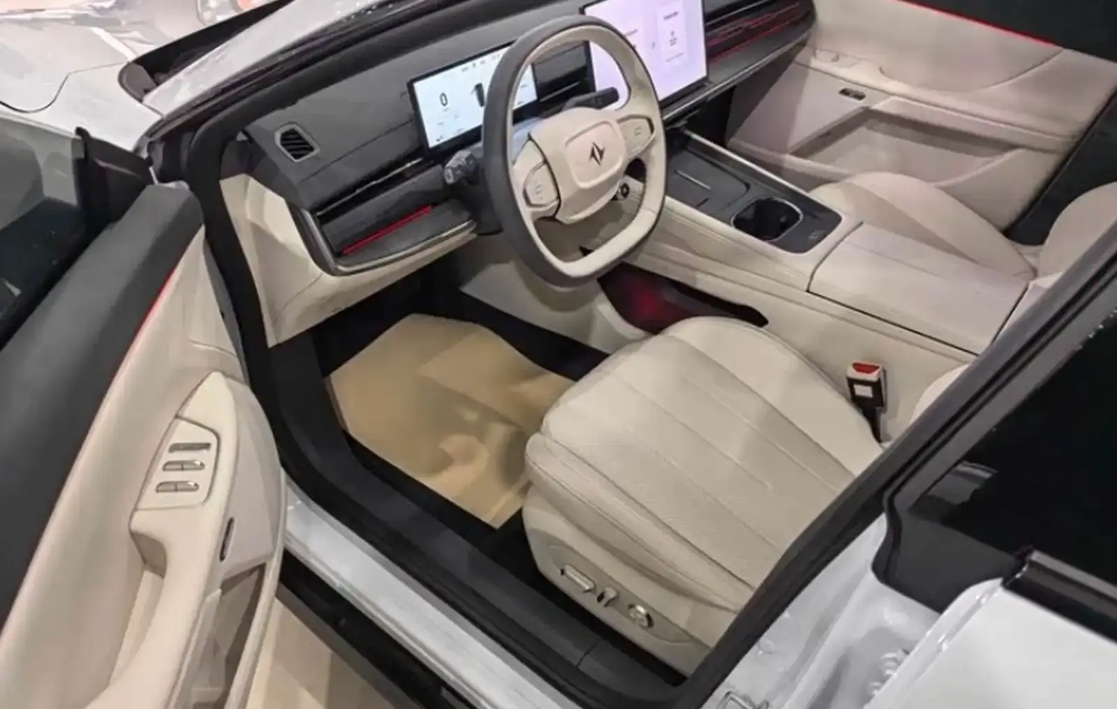 Dongfeng EP 008,
