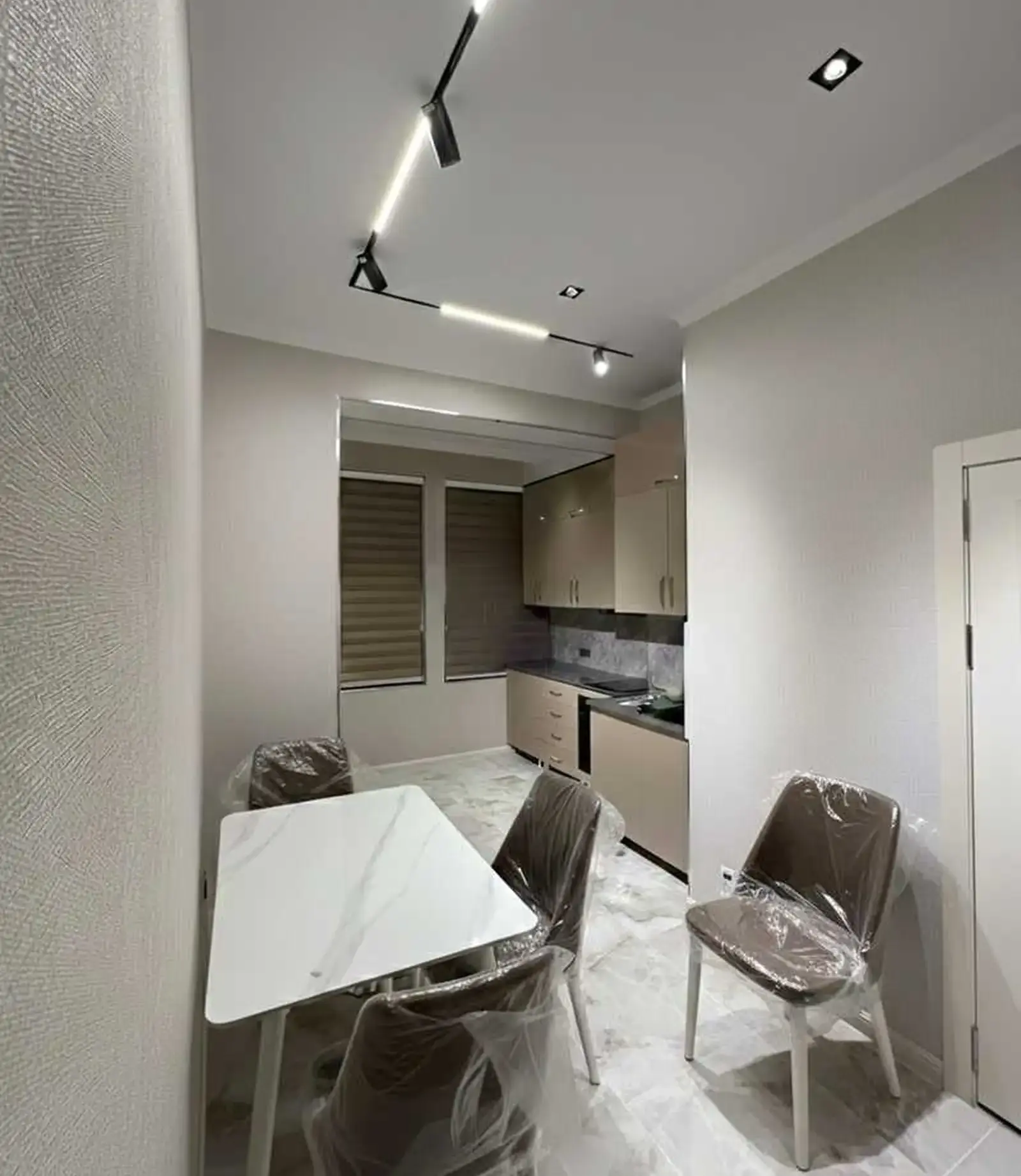 2-комн. квартира, 4 этаж, 56м², И Сомони / Шохмансур Опера балет