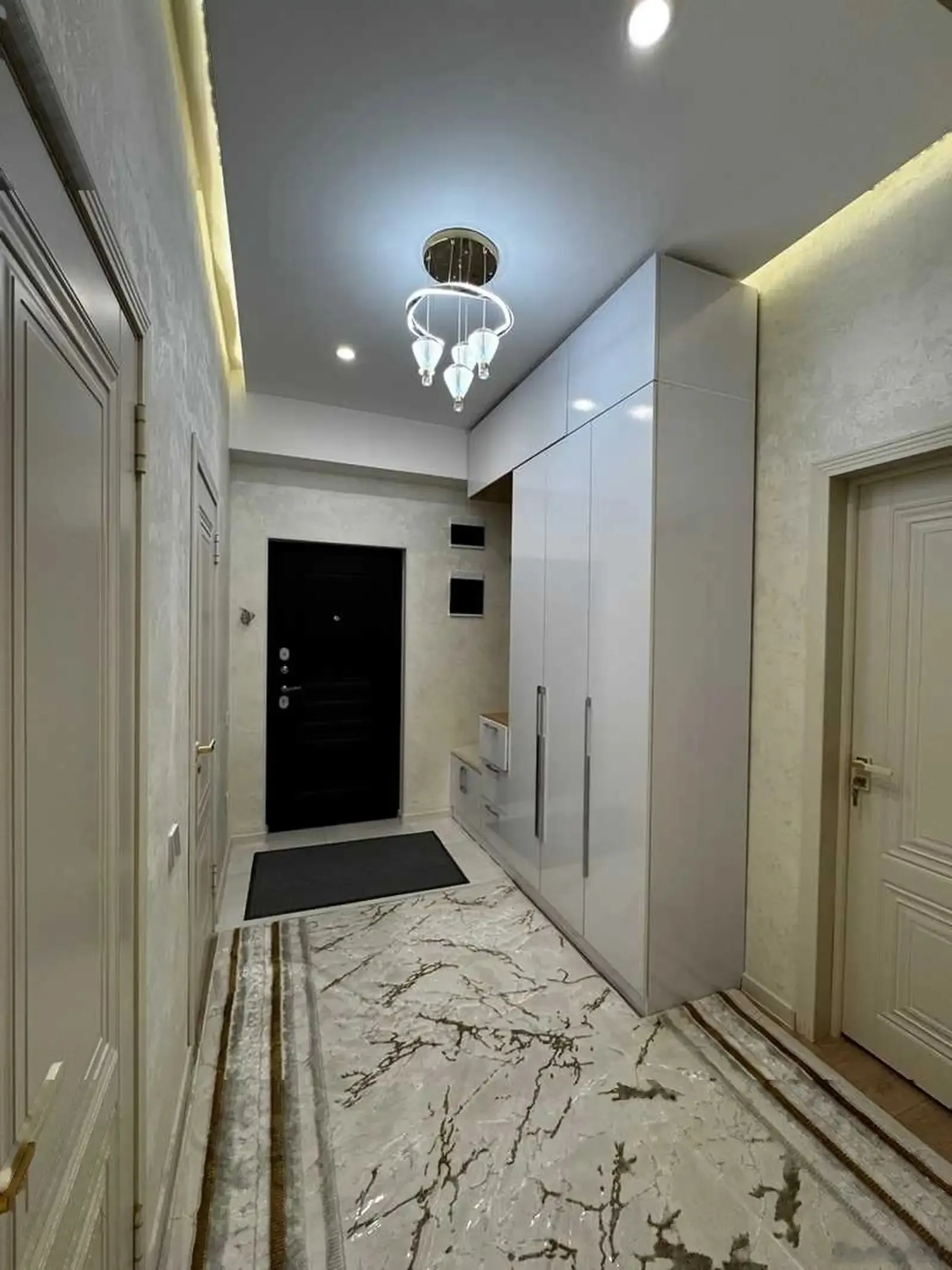 2-комн. квартира, 14 этаж, 64м², Шохмансур
