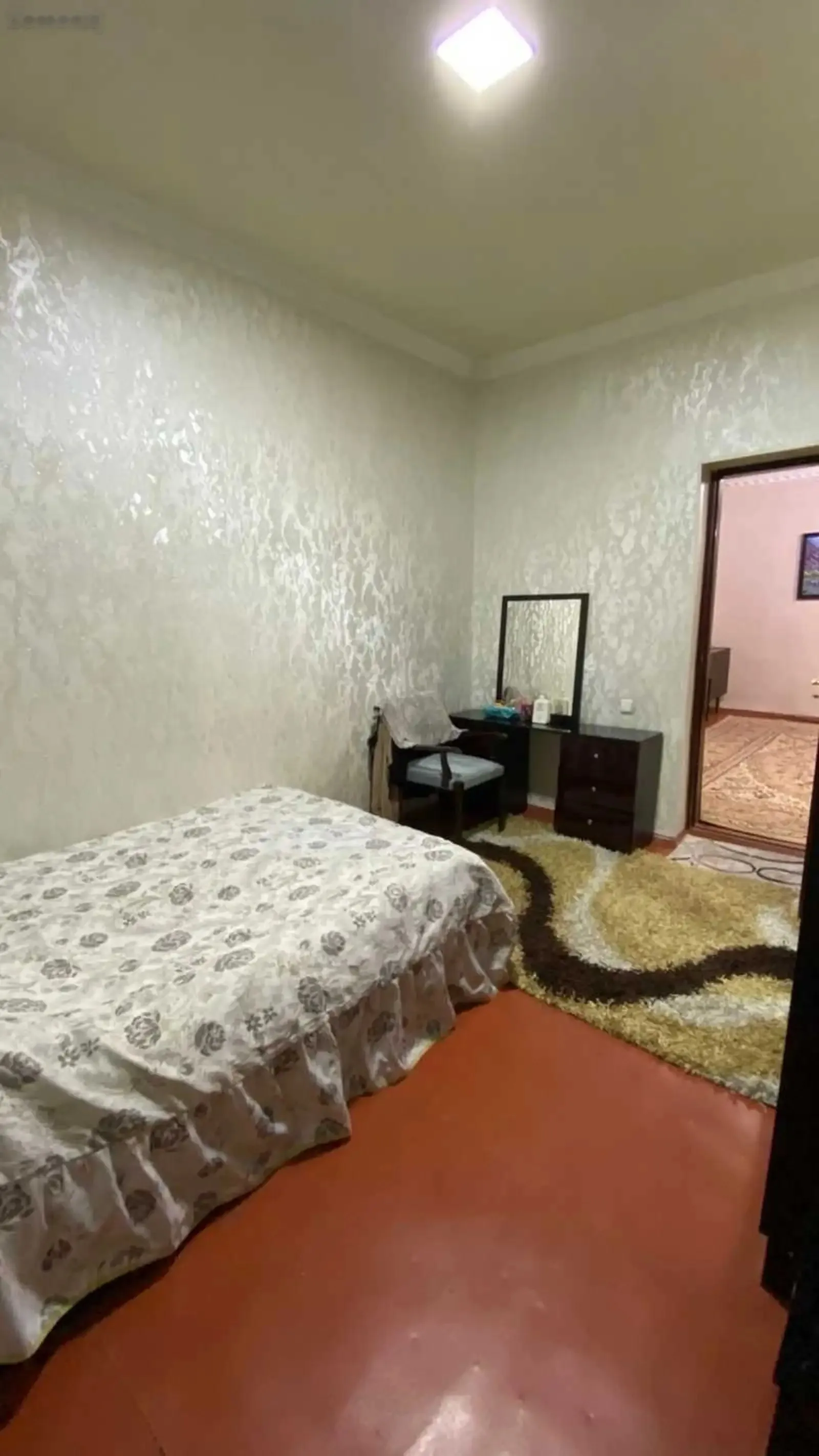 3-комн. квартира, 1 этаж, 80м², Танк