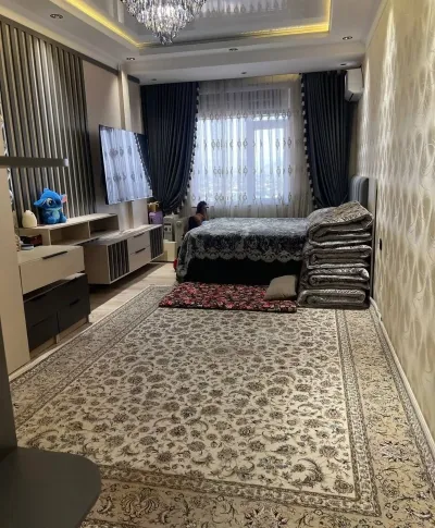 2-к квартира, 11 этаж, 77 м², 65 мкр
