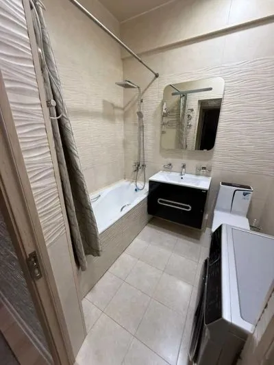 4-комн. квартира, 11 этаж, 130м², И. Сомони