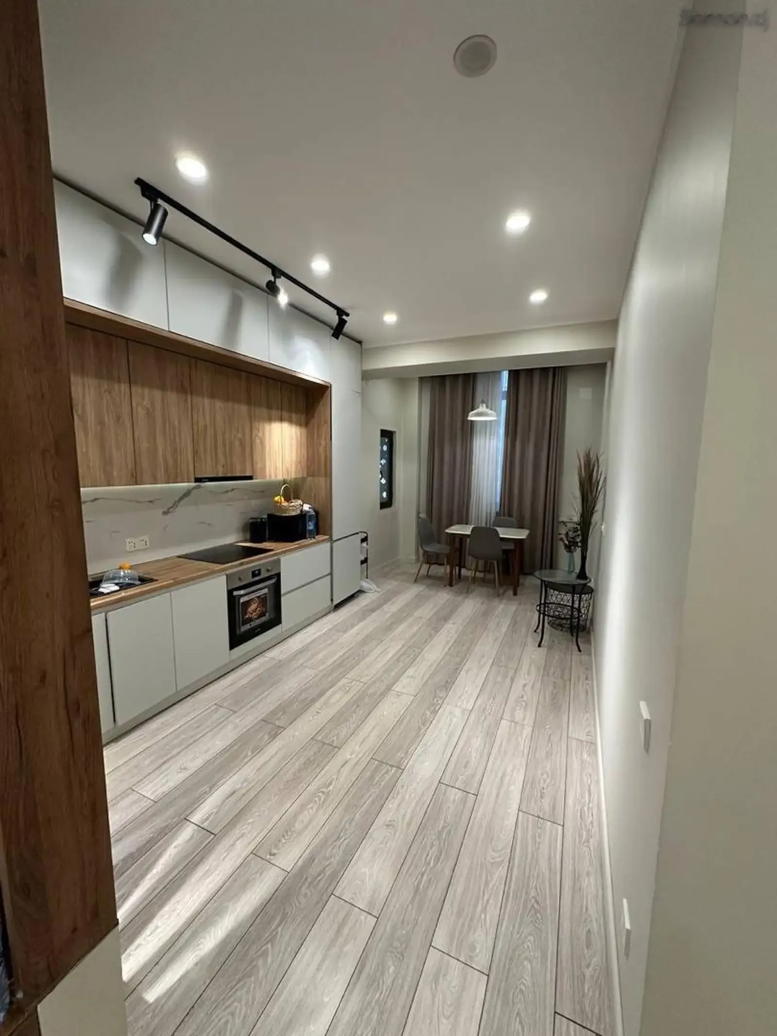 2-комн. квартира, 5 этаж, 55 м², Проспект айни, напротив создания, дом Бахт Z