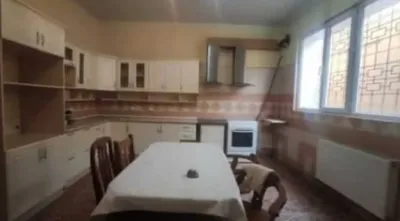 2-этажный, 13 комнатный дом, 480 м², И. Сомони