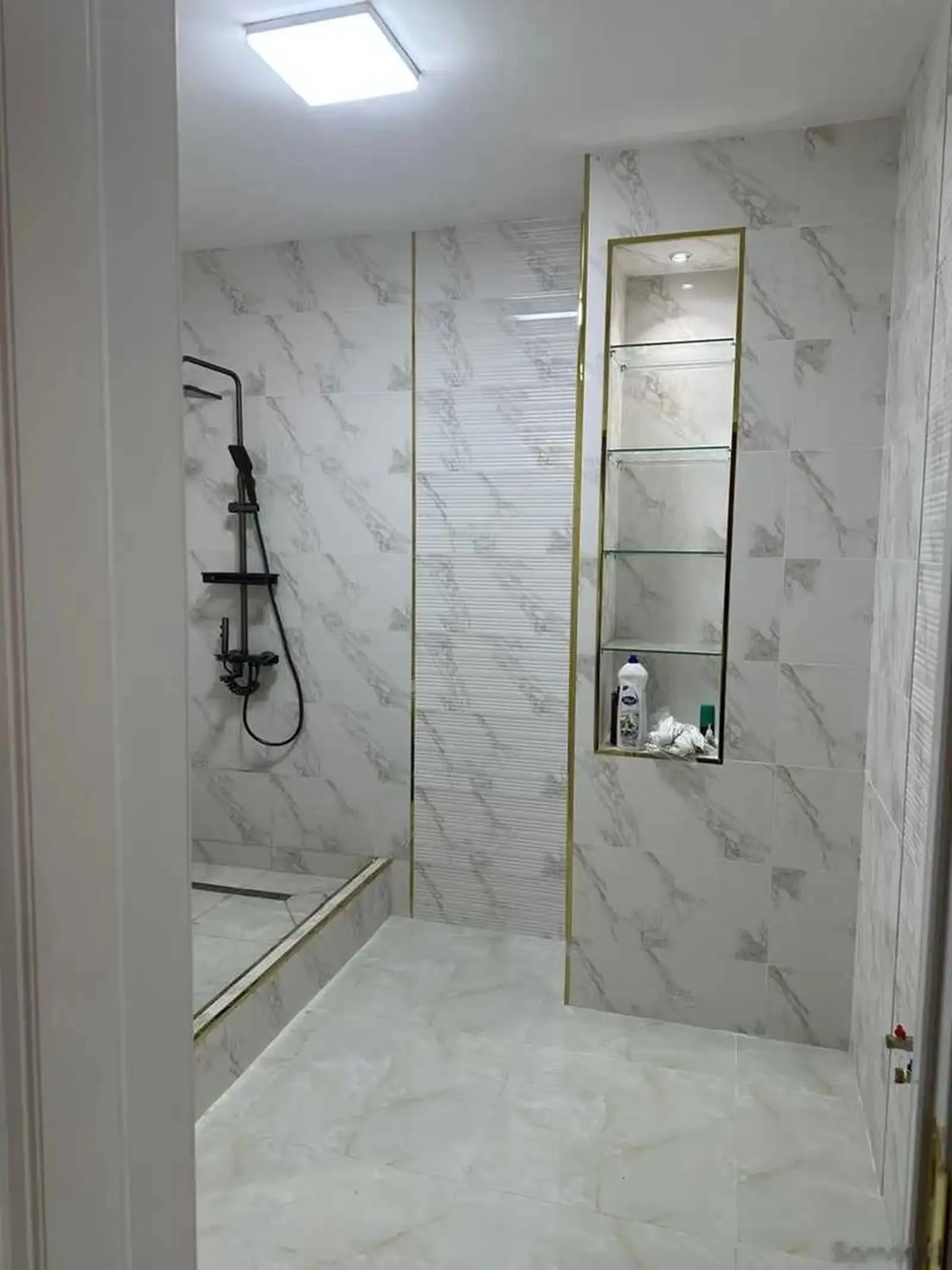 3-комн. квартира, 10 этаж, 95м², Овир, Султанбей