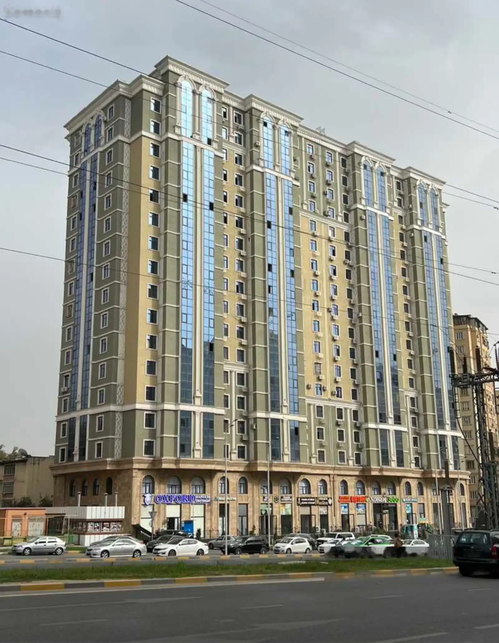 3-комн. квартира, 15 этаж, 80м², 82 мкр