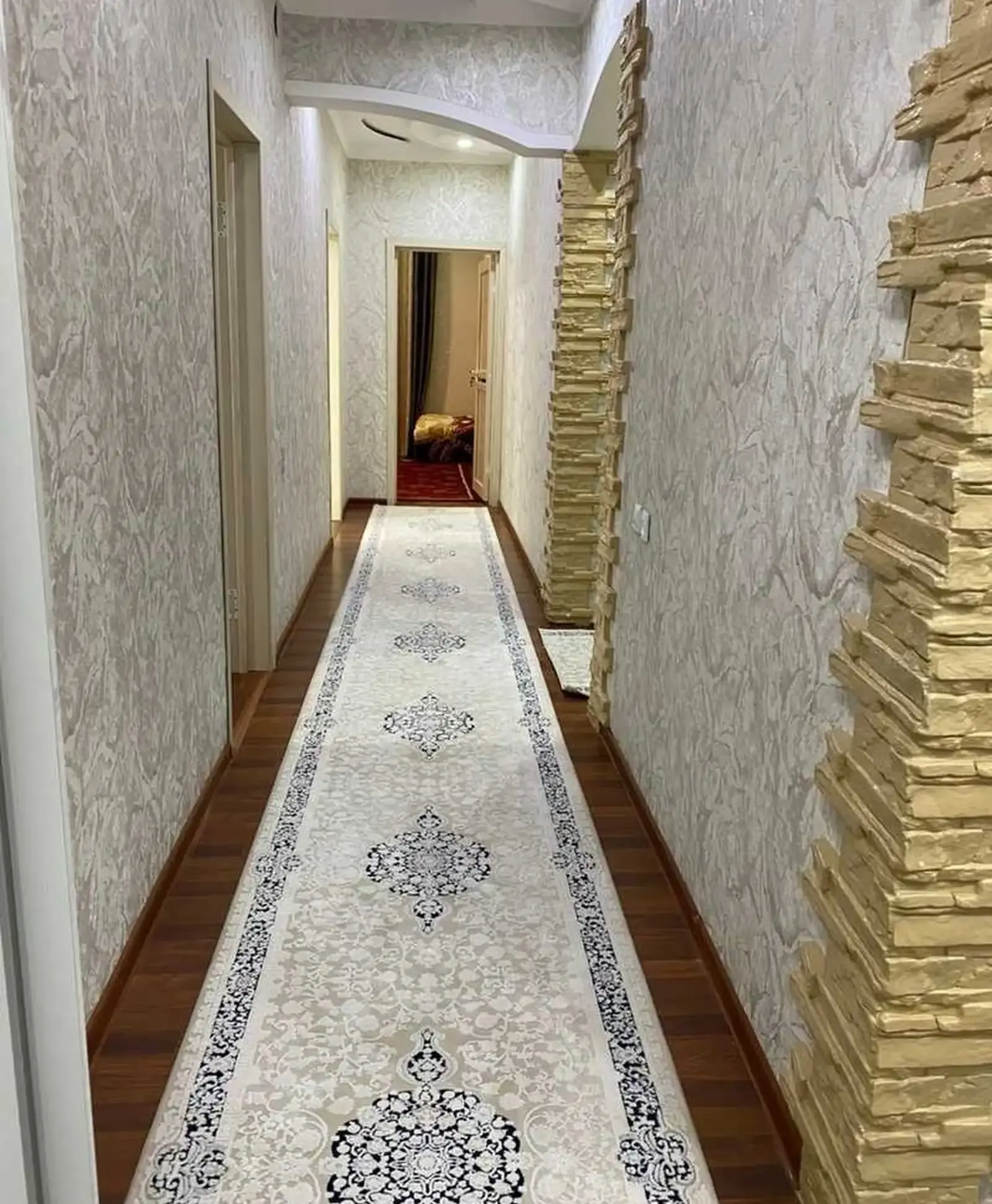 2-комн. квартира, 2 этаж, 70м², Сино.Маҳалаи зарафшон