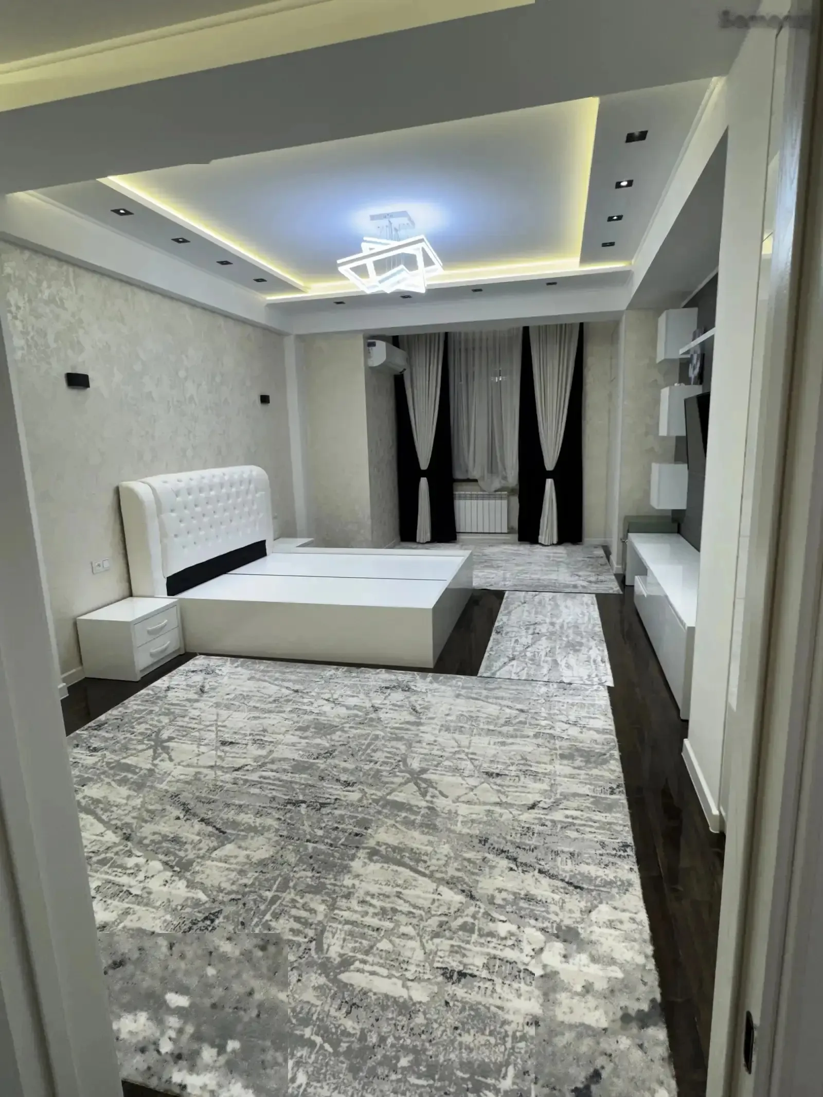 1-комн. квартира, 11 этаж, 109 м², Шохмансур