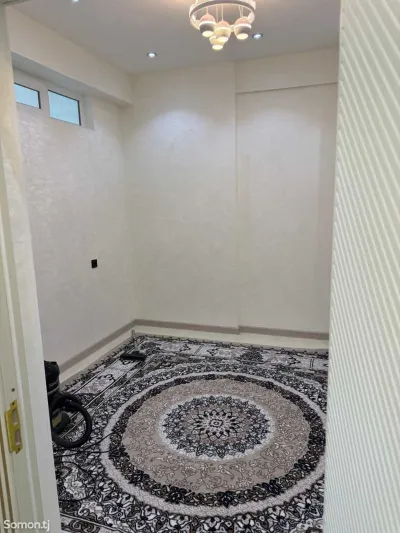 3-комн. квартира, 9 этаж, 80м², 33мкр