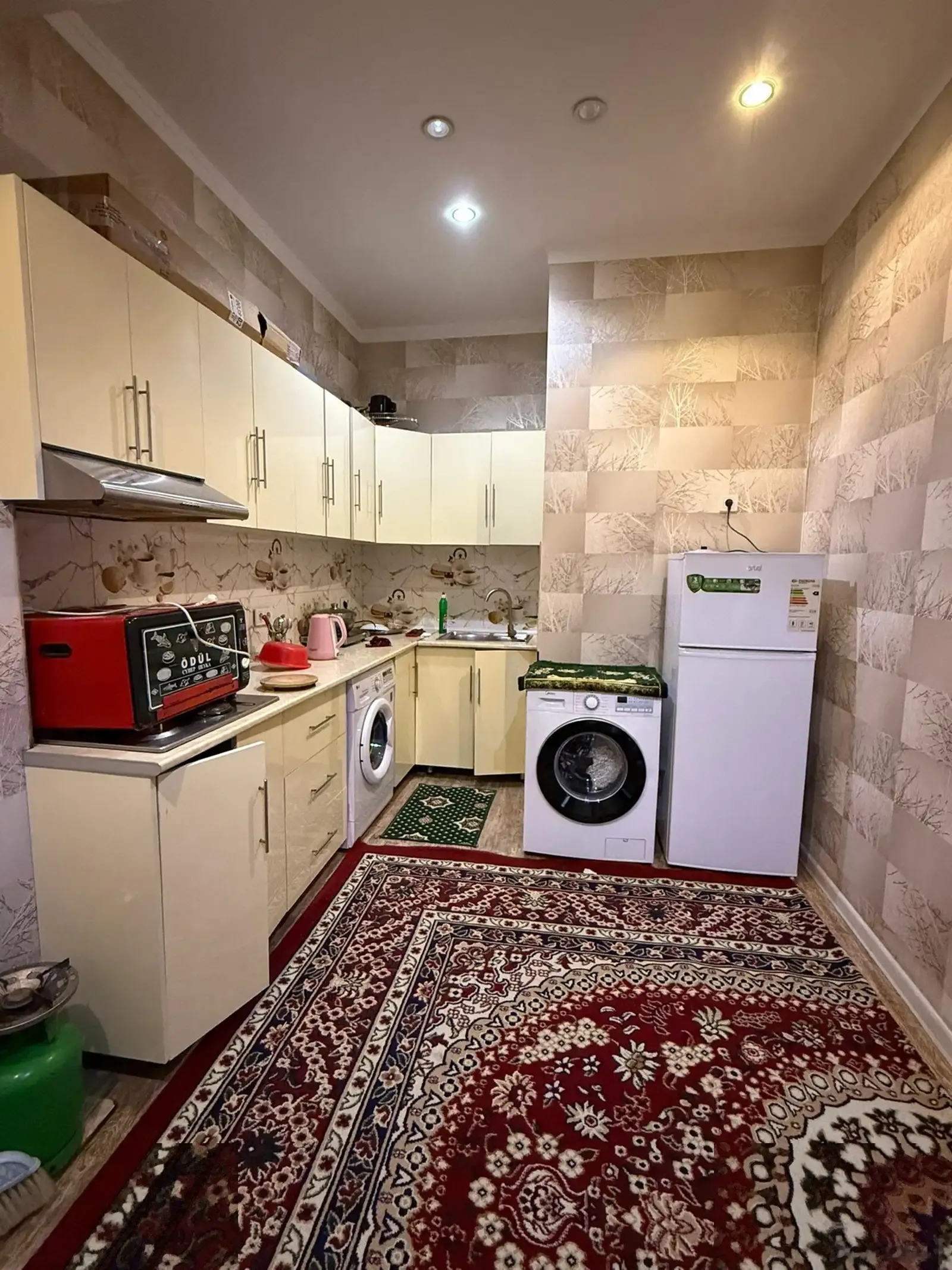 3-комн. квартира, 9 этаж, 87 м², Базар Мехргон