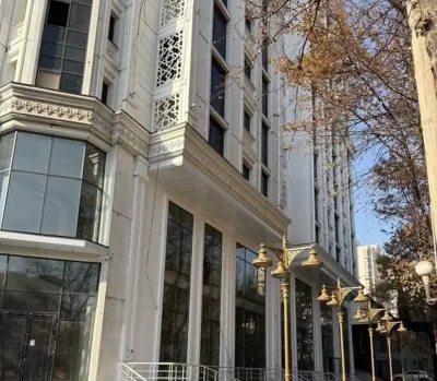 3-комн. квартира, 9 этаж, 126 м², И Сомони