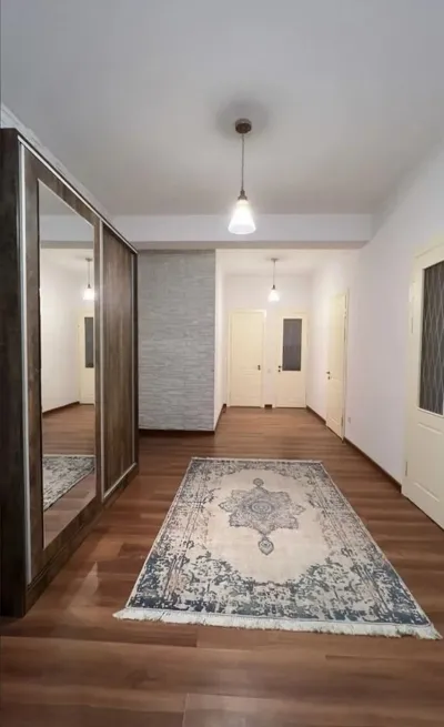 3-комн. квартира, 4 этаж, 101м², И Сомони