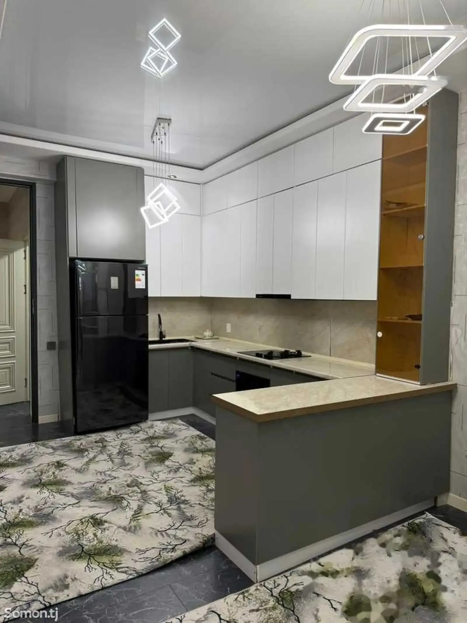 2-комн. квартира, 4 этаж, 100м², Голубой экран