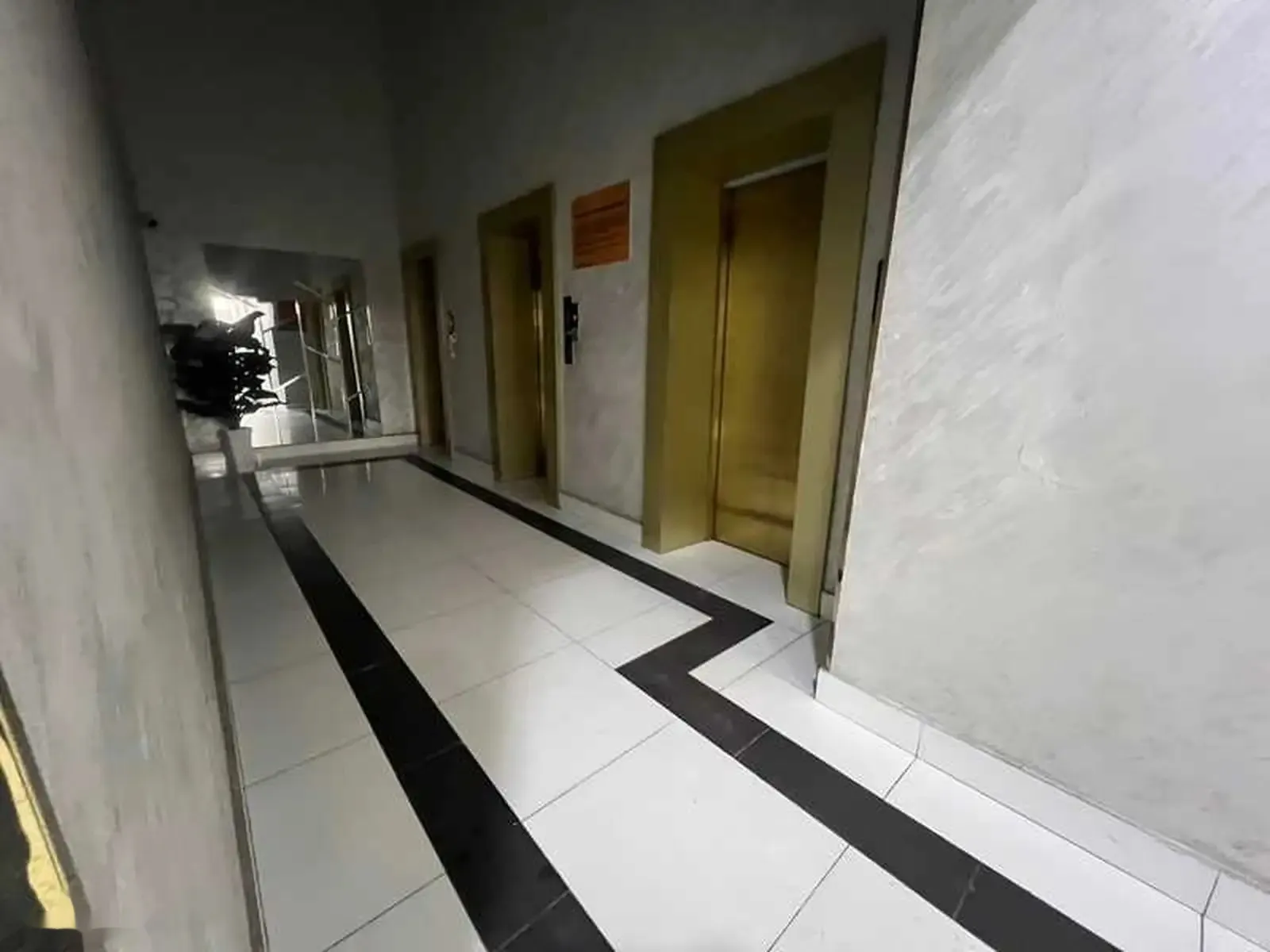 2-комн. квартира, 10 этаж, 65м², И.Сомонӣ
