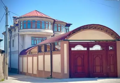 3-этажный, 10 комнатный дом, 700 м², Сино