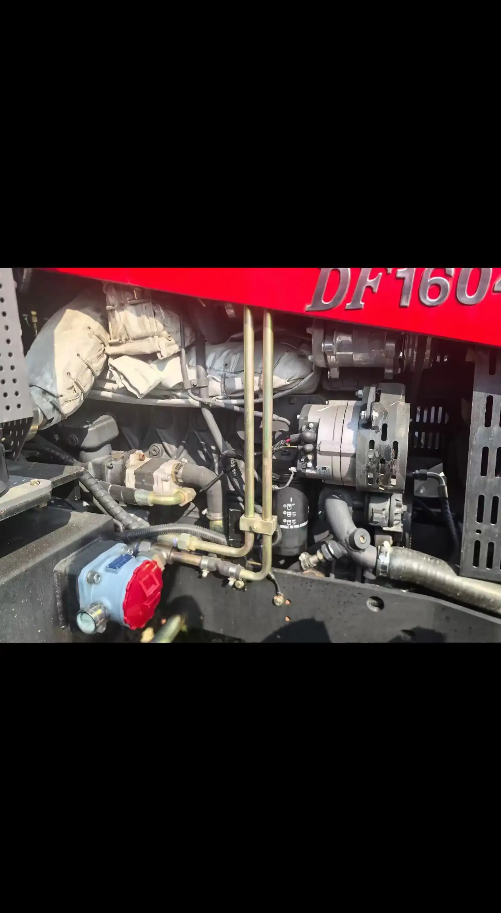 Трактор Dongfeng 1604-5A