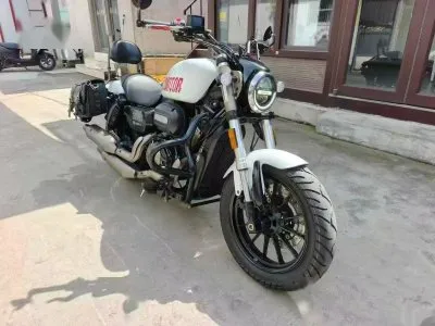 Мотоцикл QJ moto