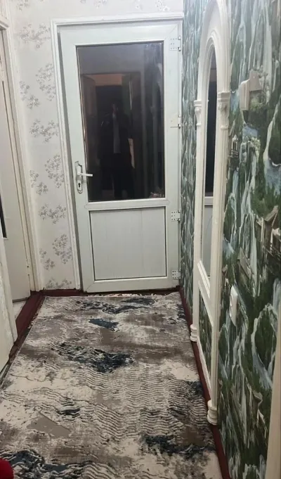 1-комн. квартира, 5 этаж, 39 м², Сино 102мкр