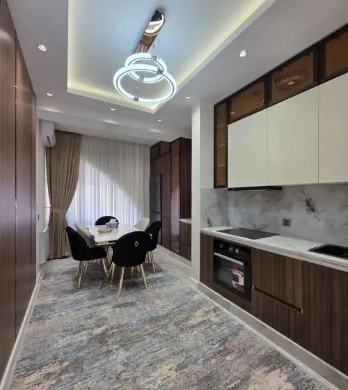 3-комн. квартира, 16 этаж, 120 м², И. Сомони