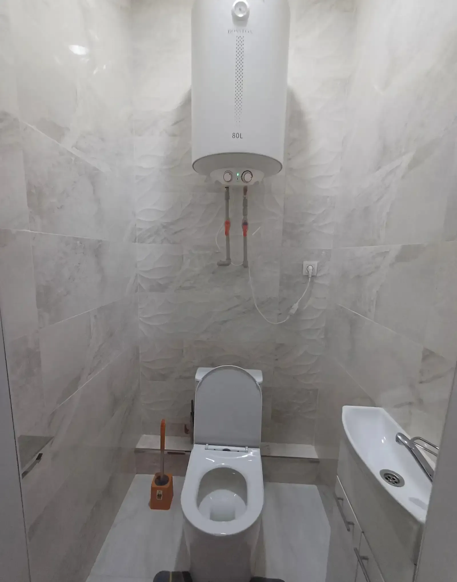 2-комн. квартира, 10 этаж, 70м², ОВИР