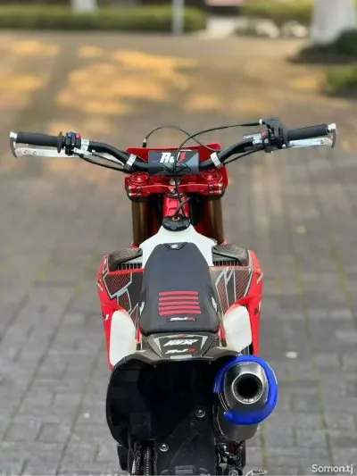 Мотоцикл K10 NB