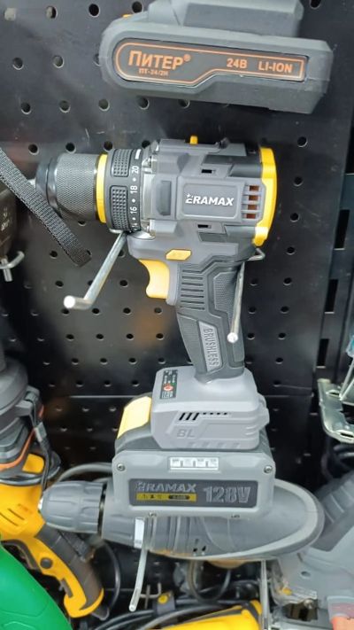 Шуруповерт