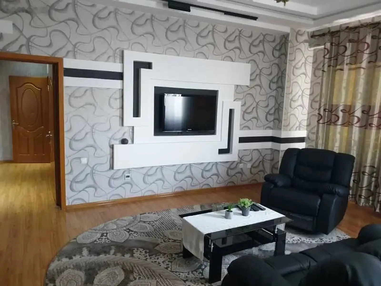 2-комн. квартира, 9 этаж, 85м², 91 мкр, Пушти Гулдаста, доми Зафар