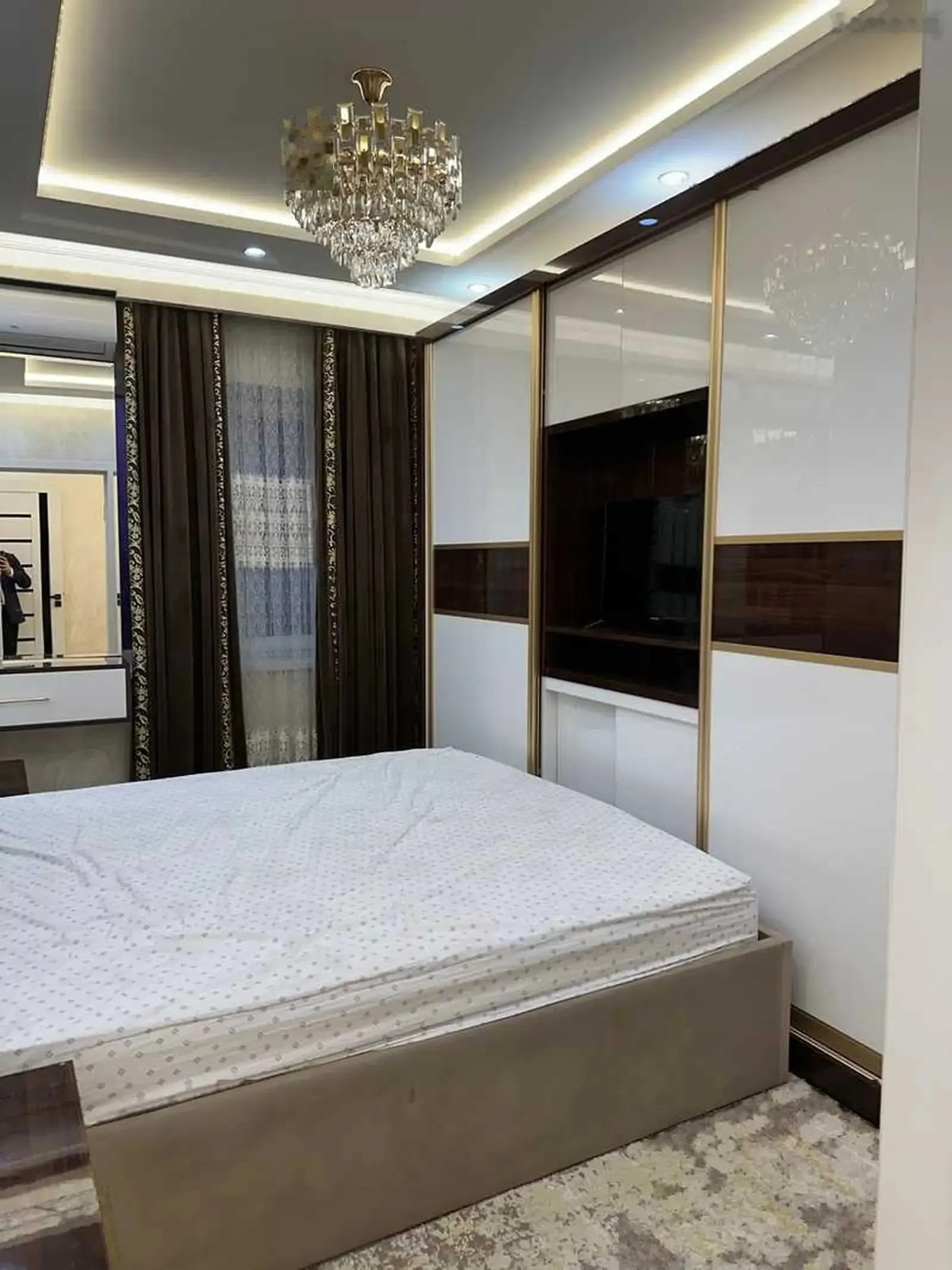 2-комн. квартира, 1 этаж, 50м², Фирдавси