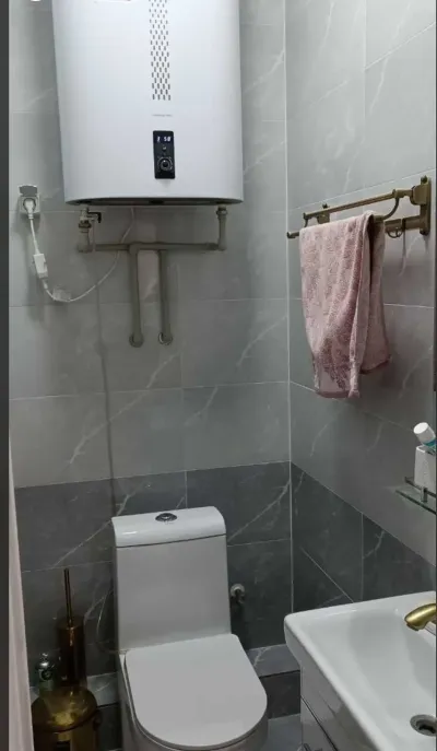 2-комн. квартира, 6 этаж, 60м², сино