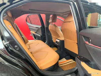 Toyota Camry, 2019