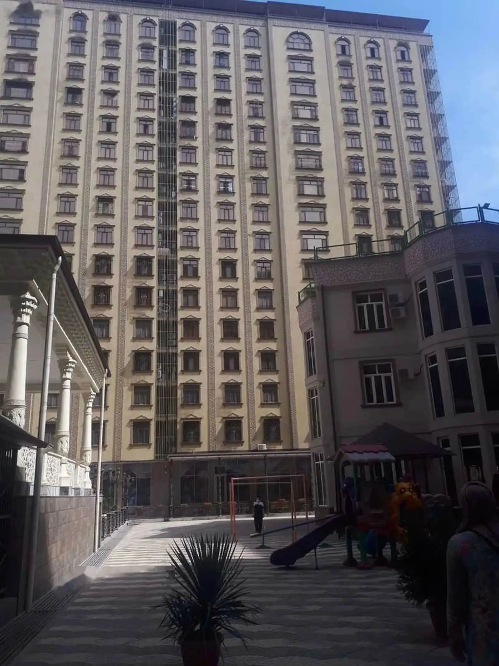 2-комн. квартира, 12 этаж, 75м², дом печат
