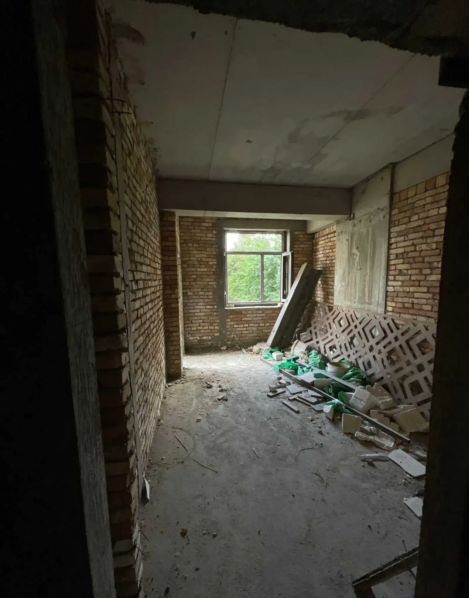 2-комн. квартира, 3 этаж, 77 м², Сино