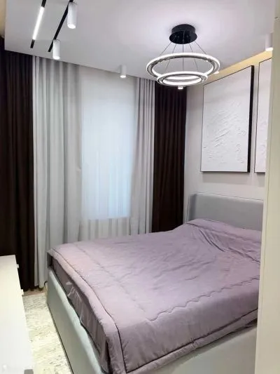 2-комн. квартира, 18 этаж, 63м², и сомони