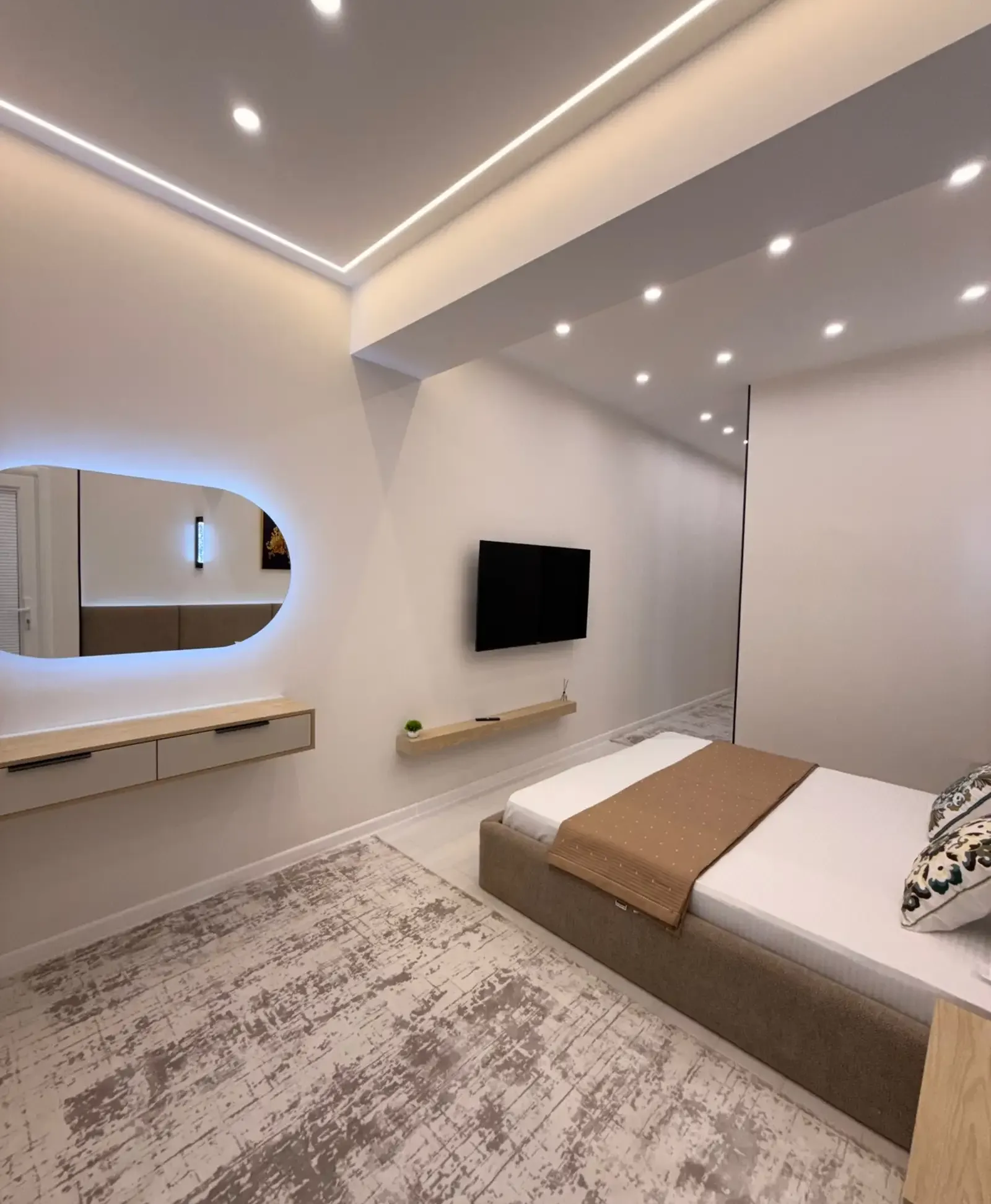 3-комн. квартира, 14 этаж, 91 м², УВД, Текстиль