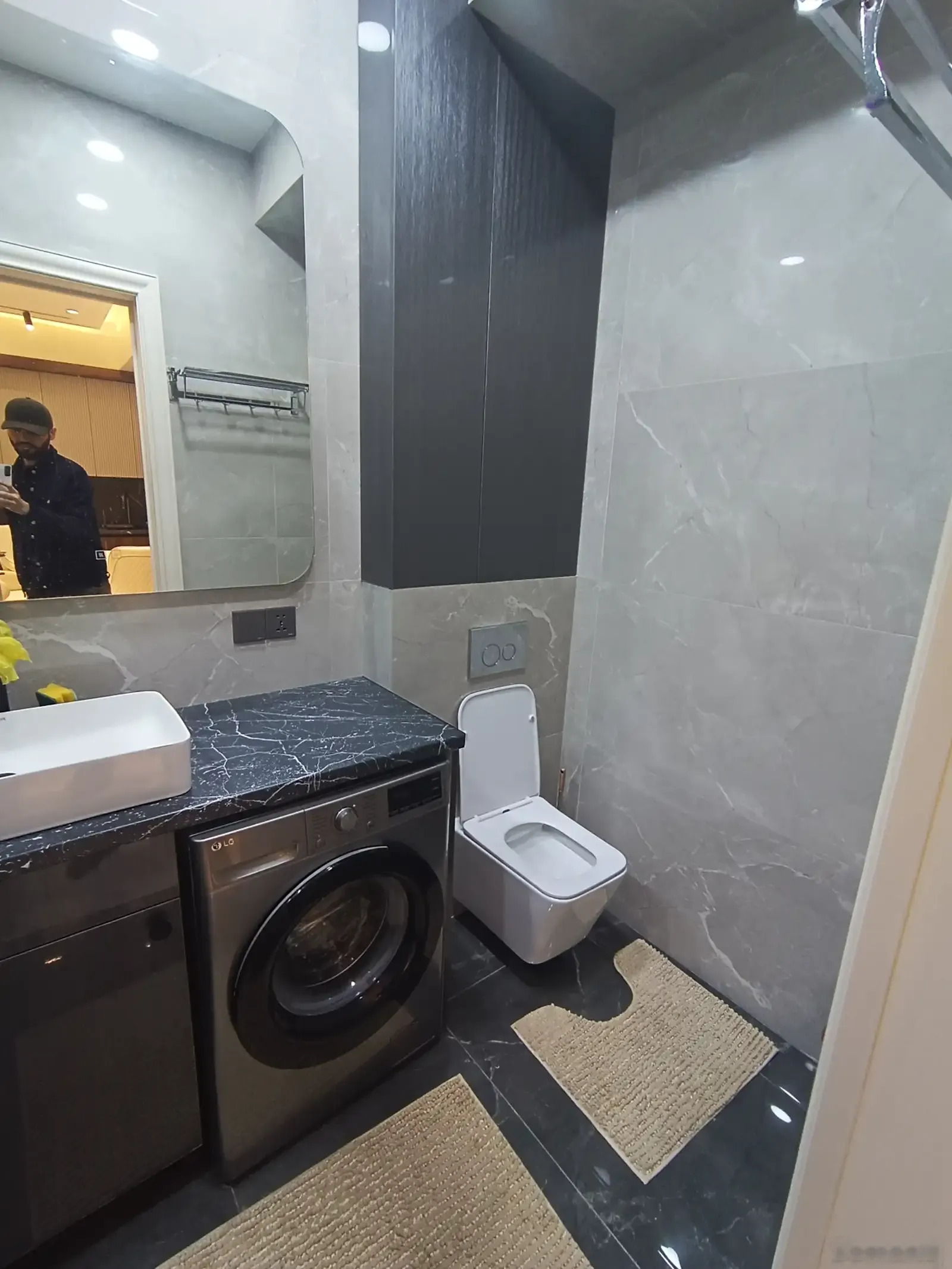 2-комн. квартира, 11 этаж, 76м², Шохмансур