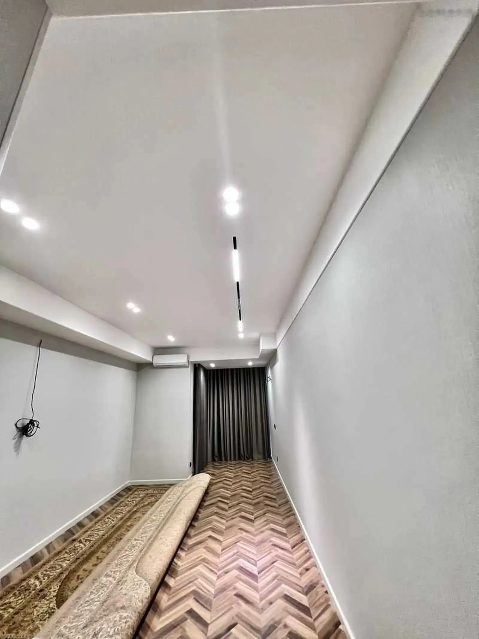 4-комн. квартира, 3 этаж, 142м², Овир