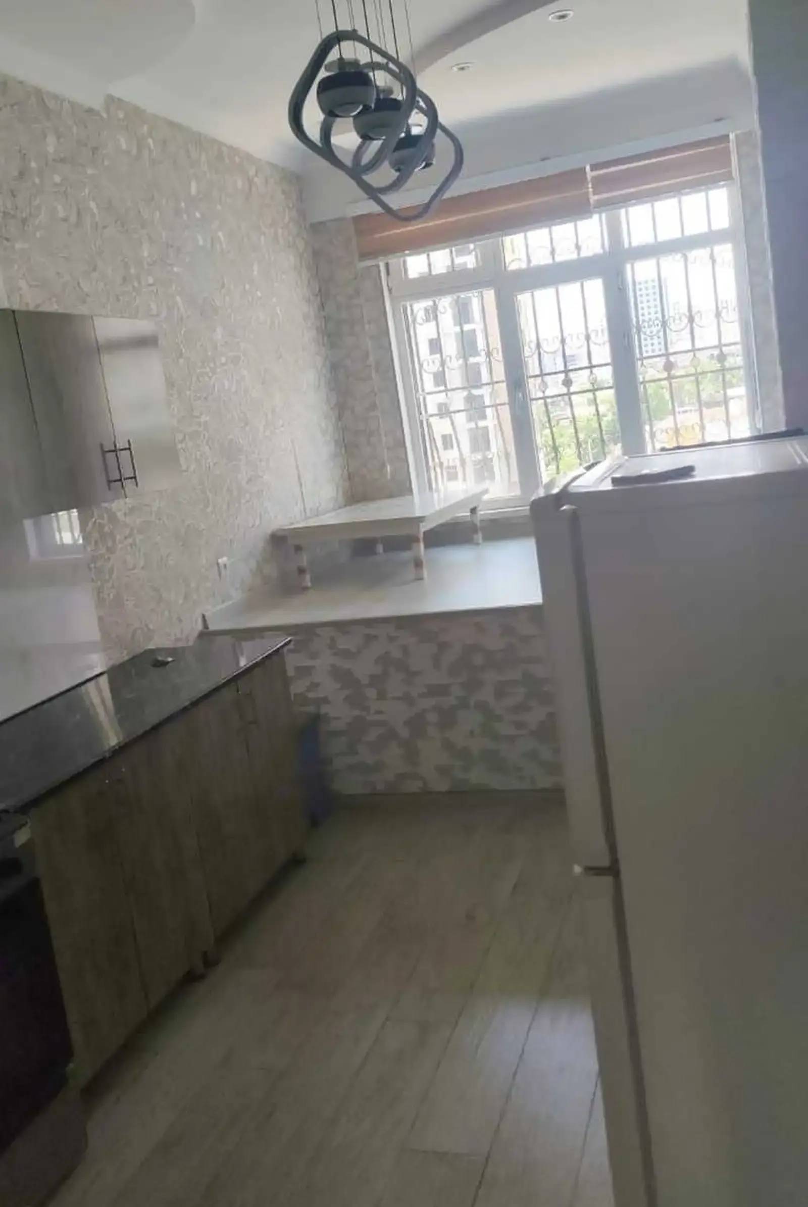 2-комн. квартира, 4 этаж, 75м², 82мкр