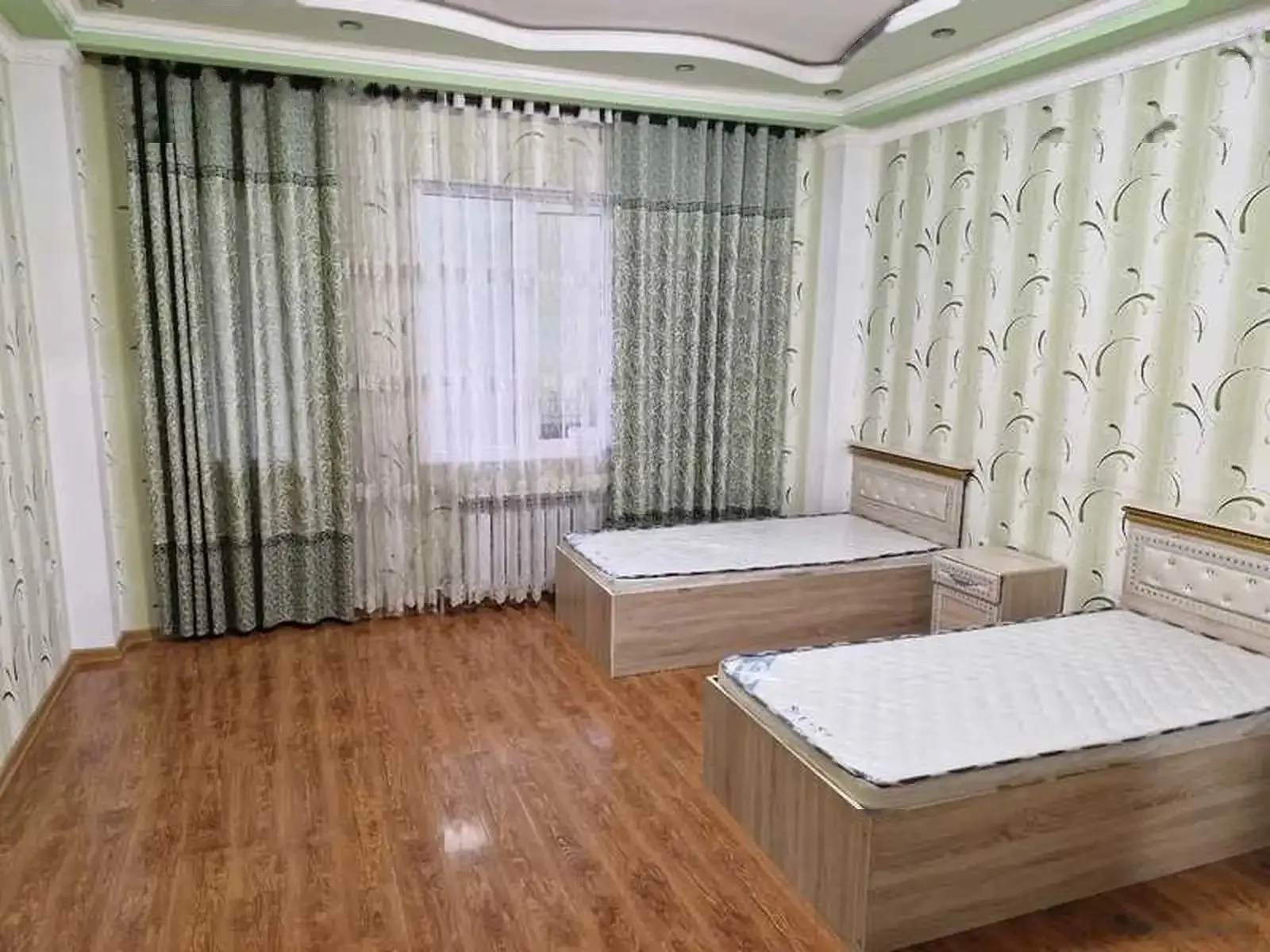 4-комн. квартира, 4 этаж, 140м², Сино