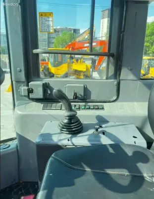 Погрузчик SDLG-936
