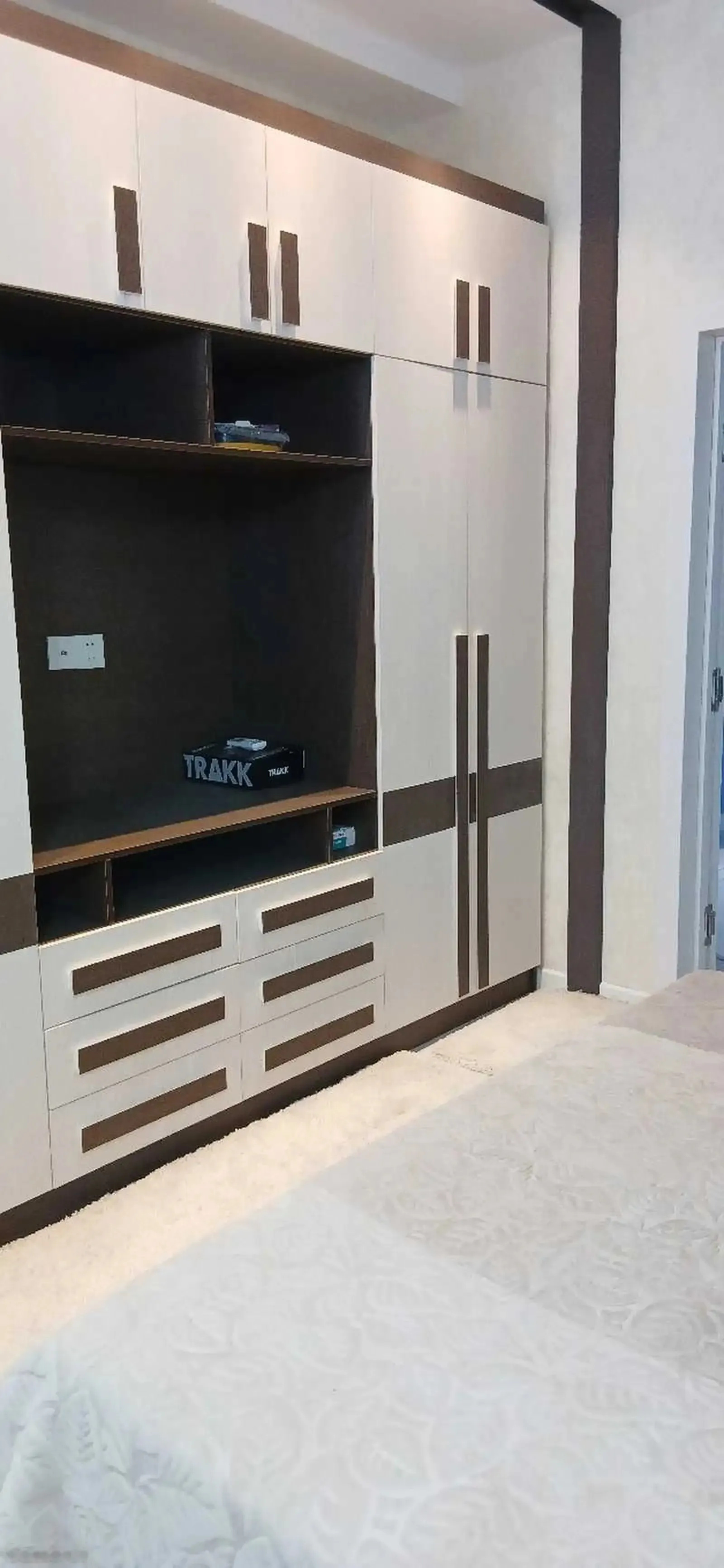 2-комн. квартира, 5 этаж, 85м², Исмоил Сомони Домои зарди мехргон
