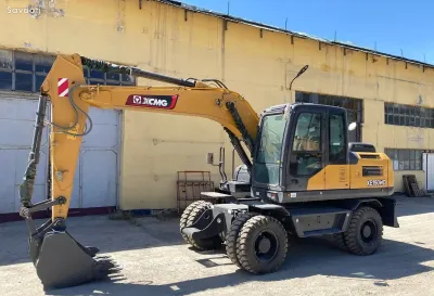 Колесный экскаватор XCMG XE150WD 0.7куб