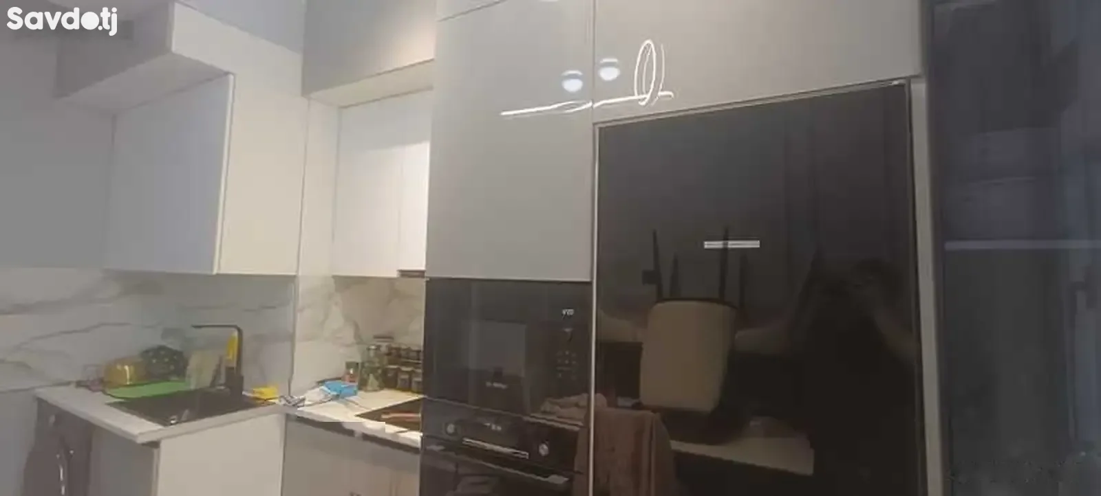 3-комн. квартира, 9 этаж, 87м², назди Танка, роҳи нав
