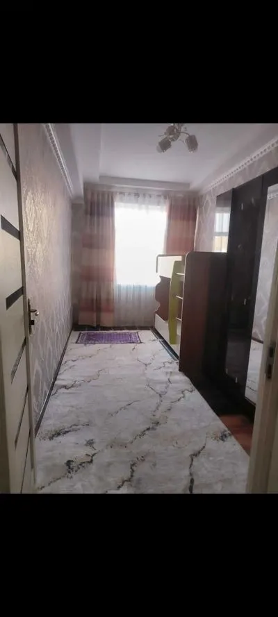 2-комн. квартира, 5 этаж, 52м², сино