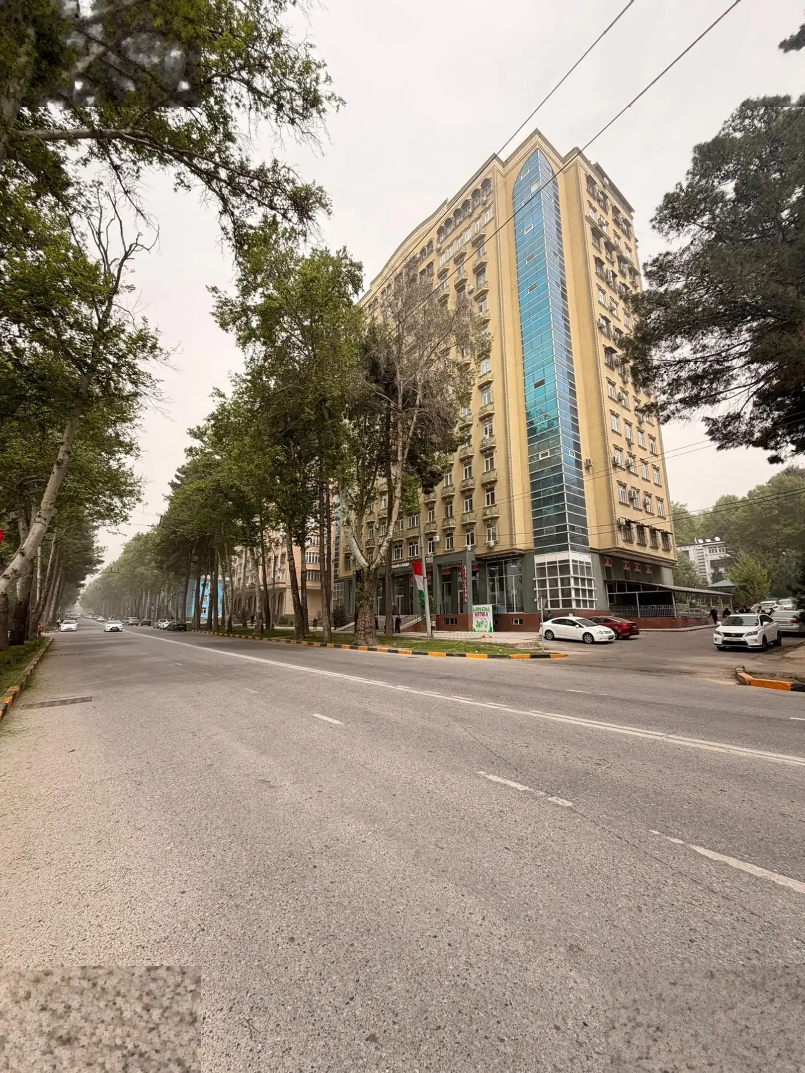 3-к квартира, 11 этаж, 95 м², Парк Айни, Водонасосная