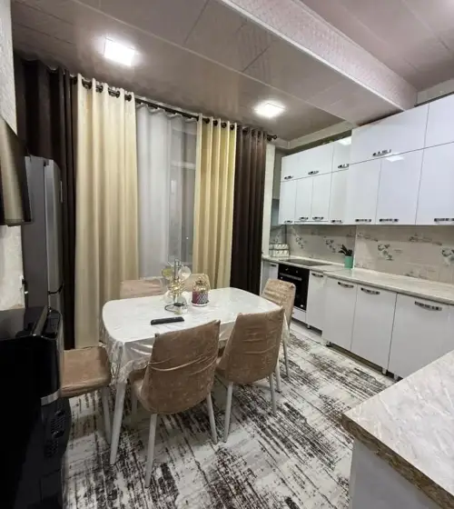 2-комн. квартира, 4 этаж, 62 м², Фирдавси