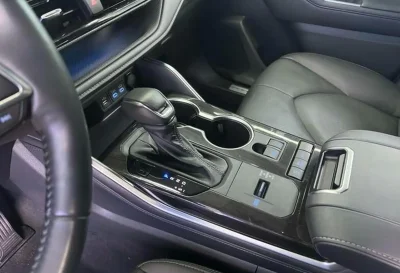 Toyota Crown, 2025