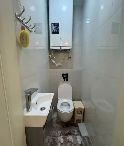 2-комн. квартира, 6 этаж, 65м², сино