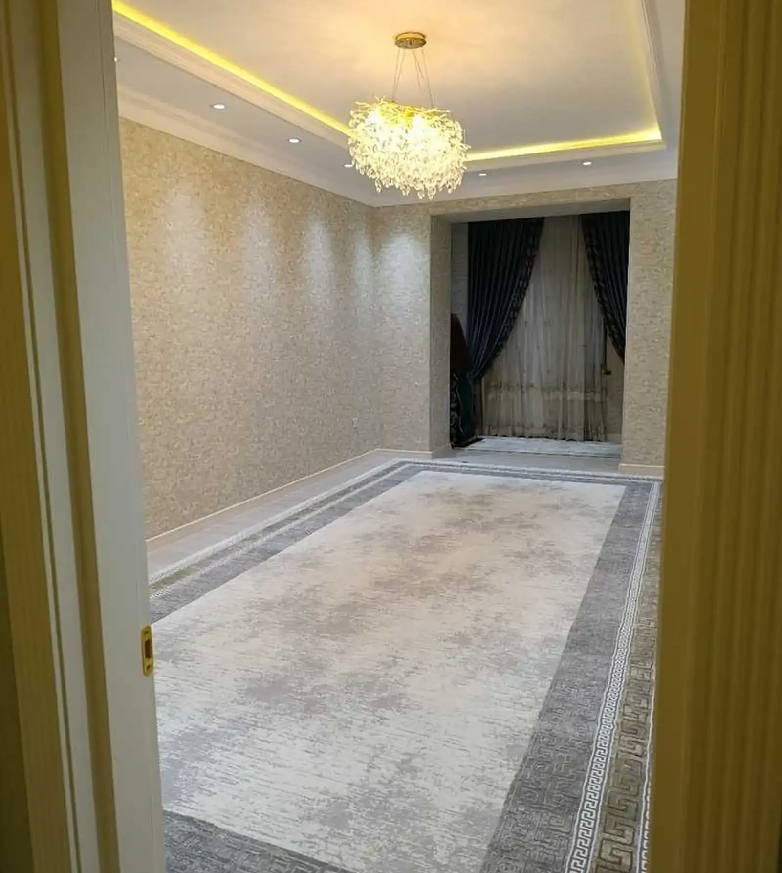 3-комн. квартира, 4 этаж, 125м², Шохмансур