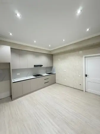 3-комн. квартира, 4 этаж, 92 м², 30 мкр — миниатюра 5