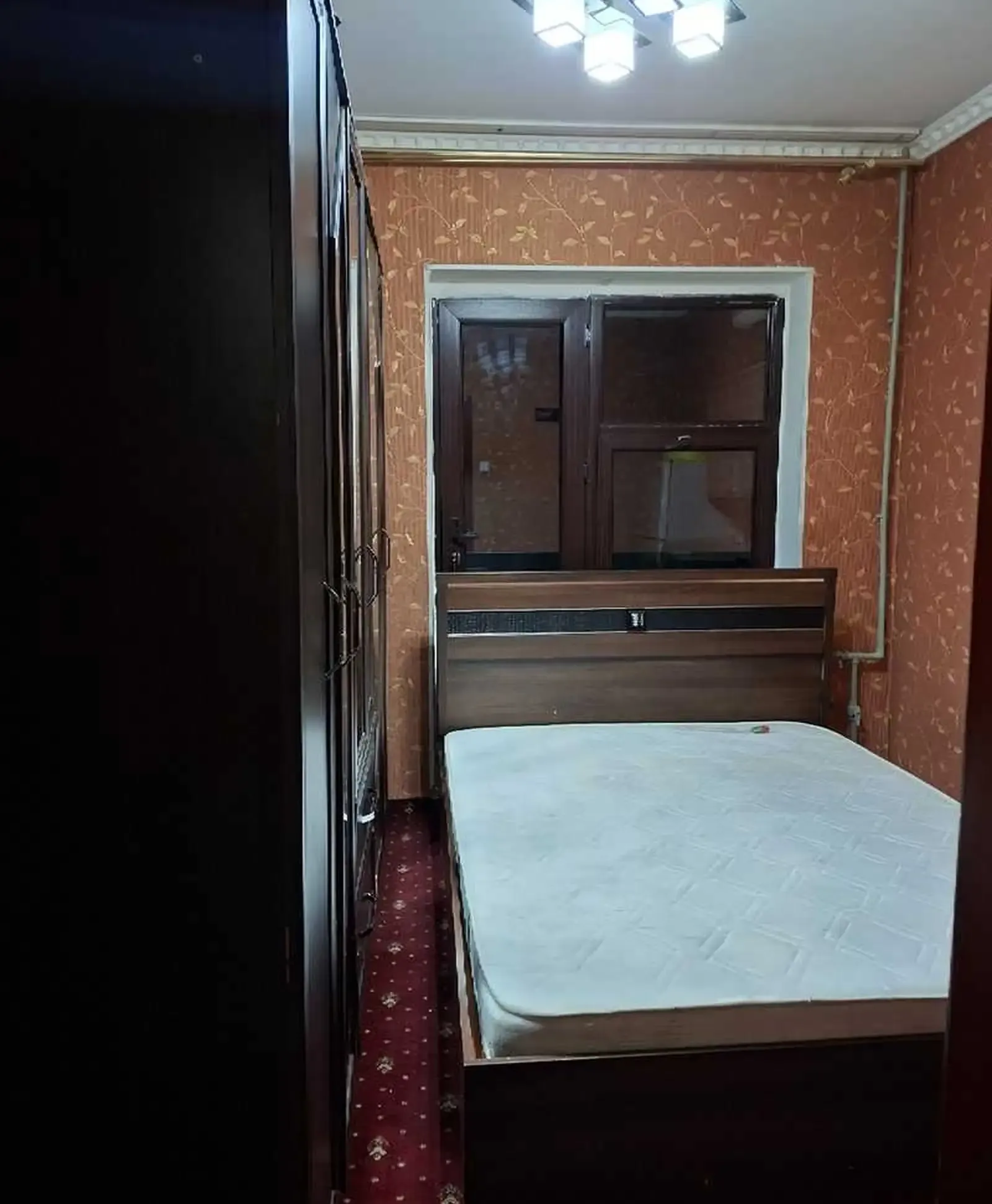 3-комн. квартира, 4 этаж, 82м², 102 мкр, институти Забонҳо